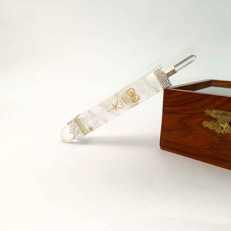 Crystal Quartz Healing Stone Wand