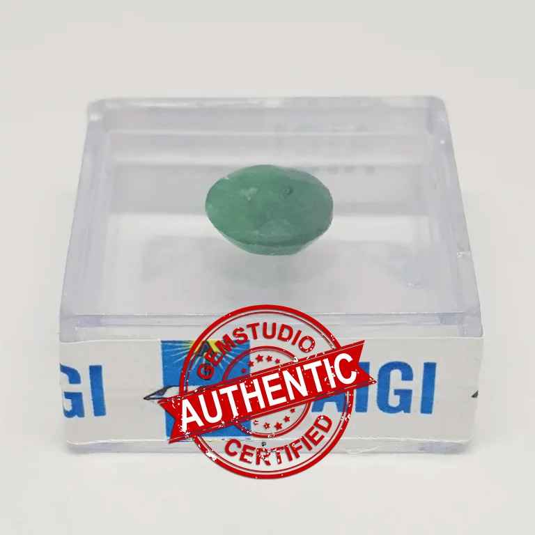 Emerald Gemstone - 3.66 Carat