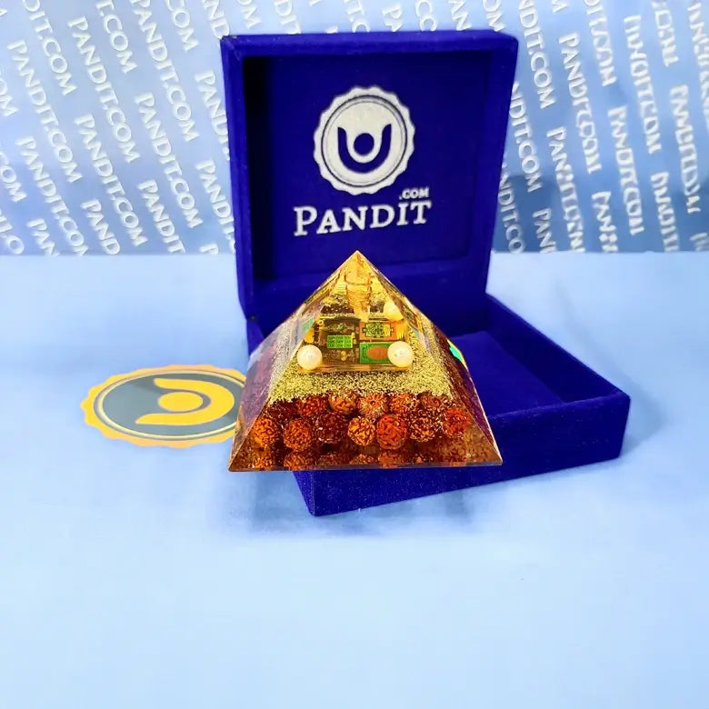 Shri Lakshmi Ganesh Pyramid Tantra with 5 Mukhi Rudraksha Beads