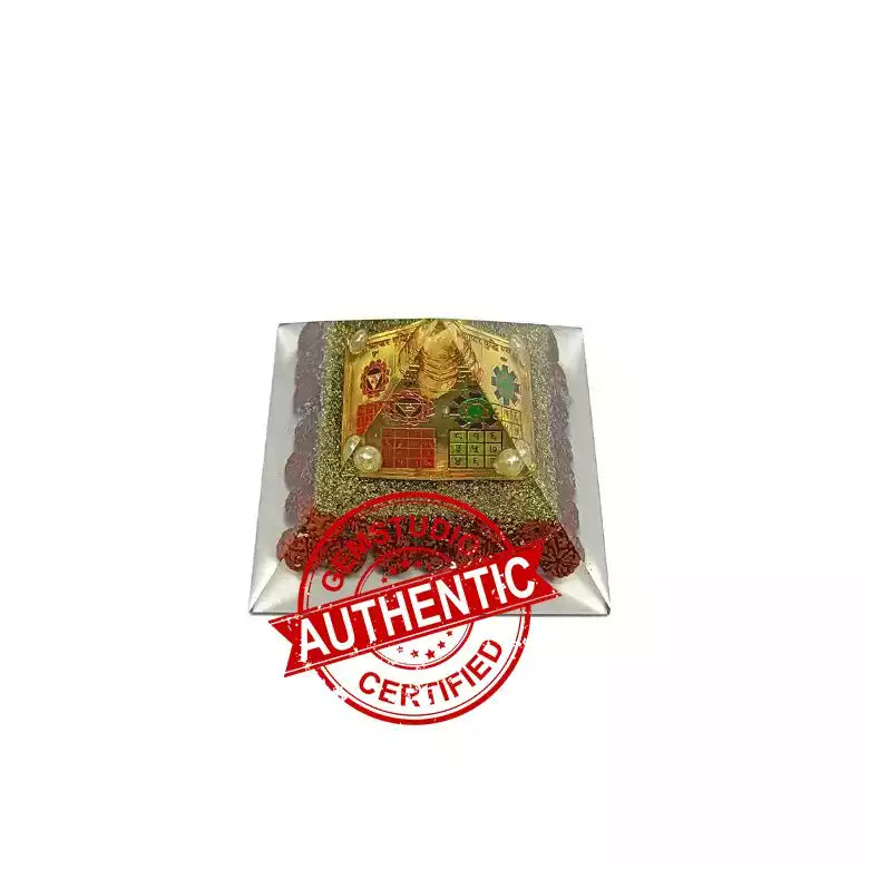 Shri Vyapar Vridhi Pyramid Yantra with 5 Mukhi Rudraksha Beads